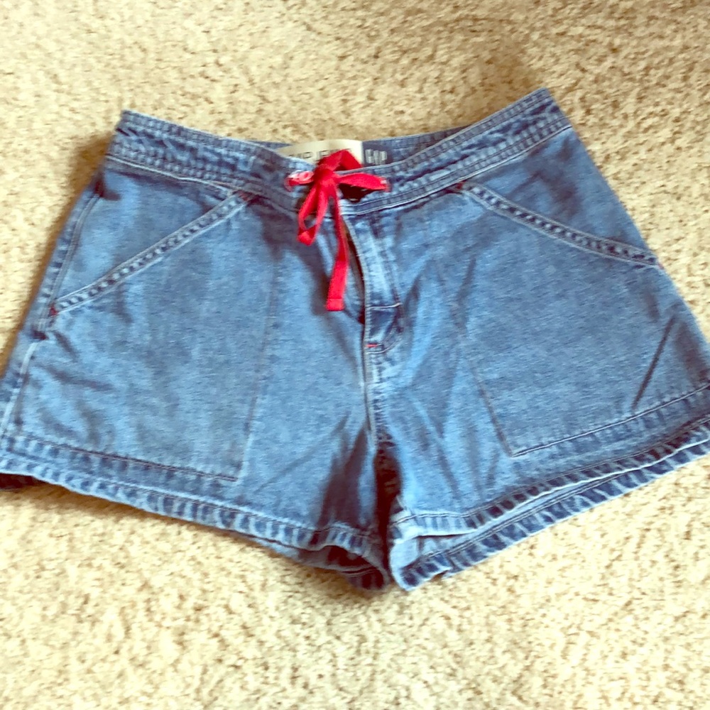 Gap denim shorts, size 2, 2” inseam